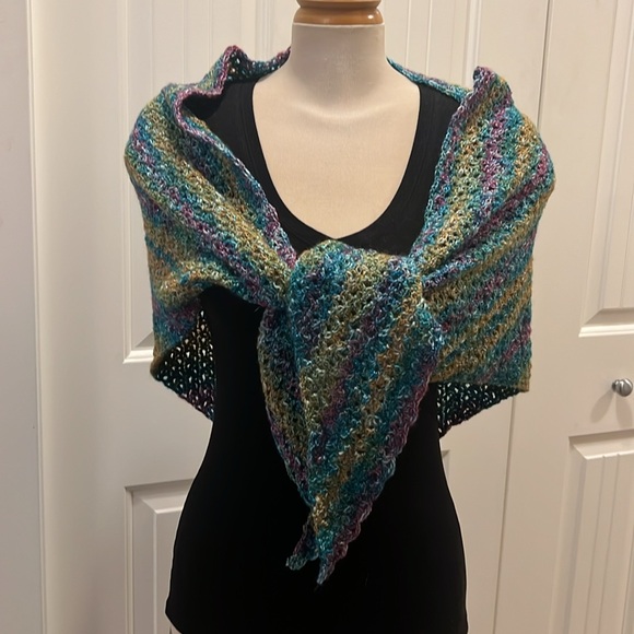 Crochet Shawl/Scarf Handmade - Picture 3 of 4
